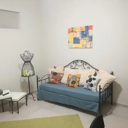Saggiohome House Apartament *