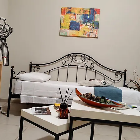 Saggiohome House アパート *